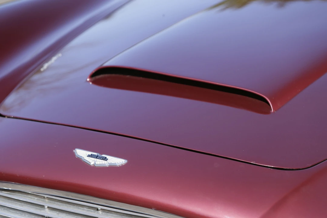 1962 Aston Martin DB4 Convertible - Image 11 of 20