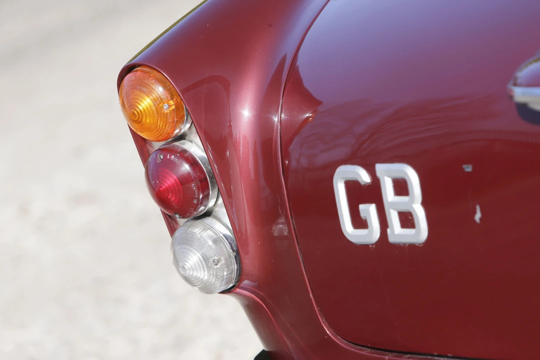 1962 Aston Martin DB4 Convertible - Image 18 of 20