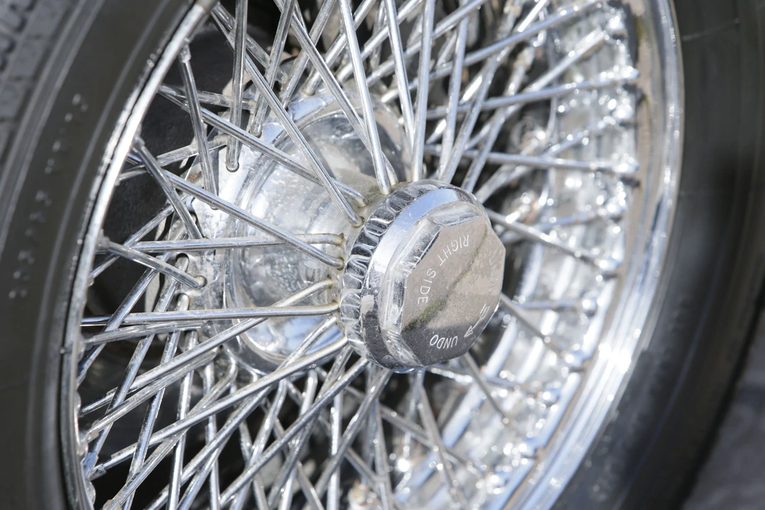 1962 Aston Martin DB4 Convertible - Image 17 of 20
