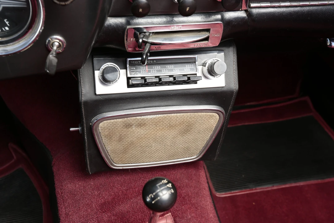 1962 Aston Martin DB4 Convertible - Image 7 of 20