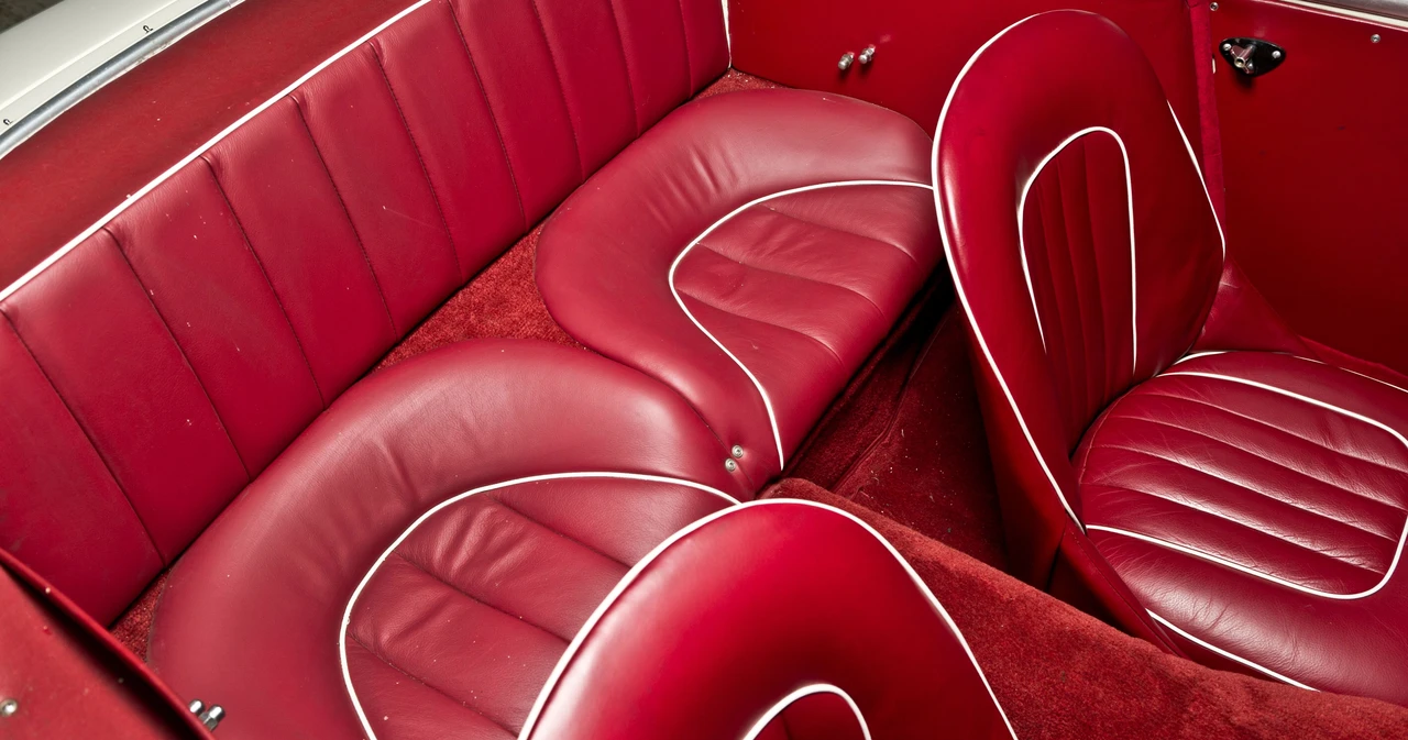 1962 Austin-Healey 3000 Mark II - Image 10 of 16