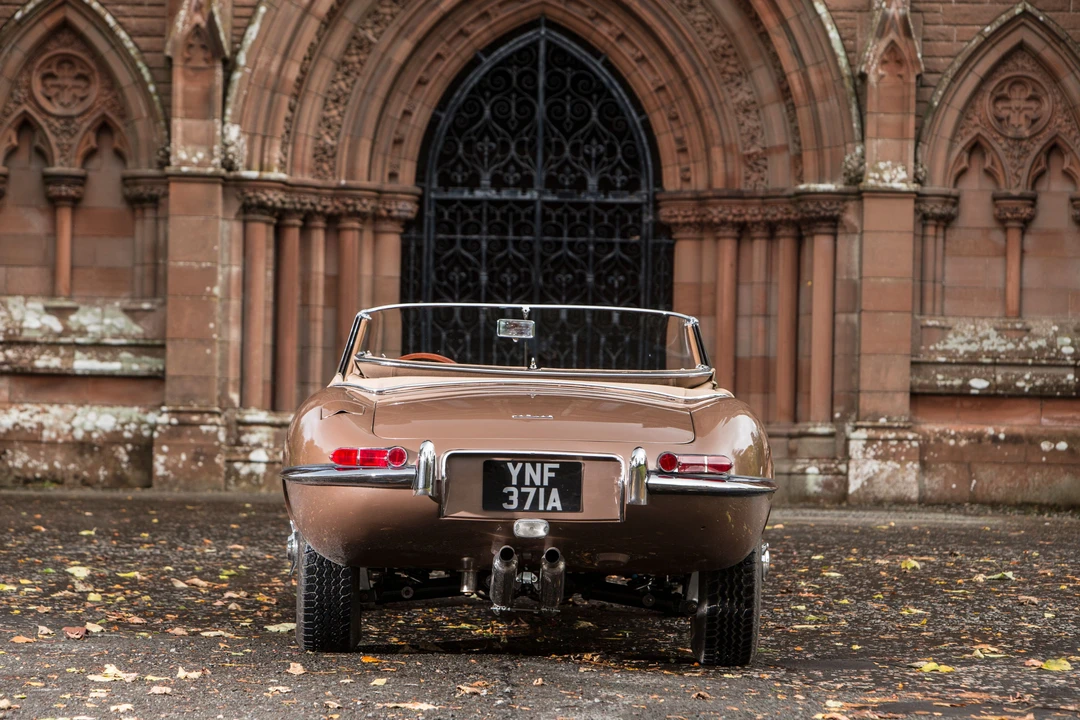 1962 Jaguar E-Type Series 1 - Image 11 of 25