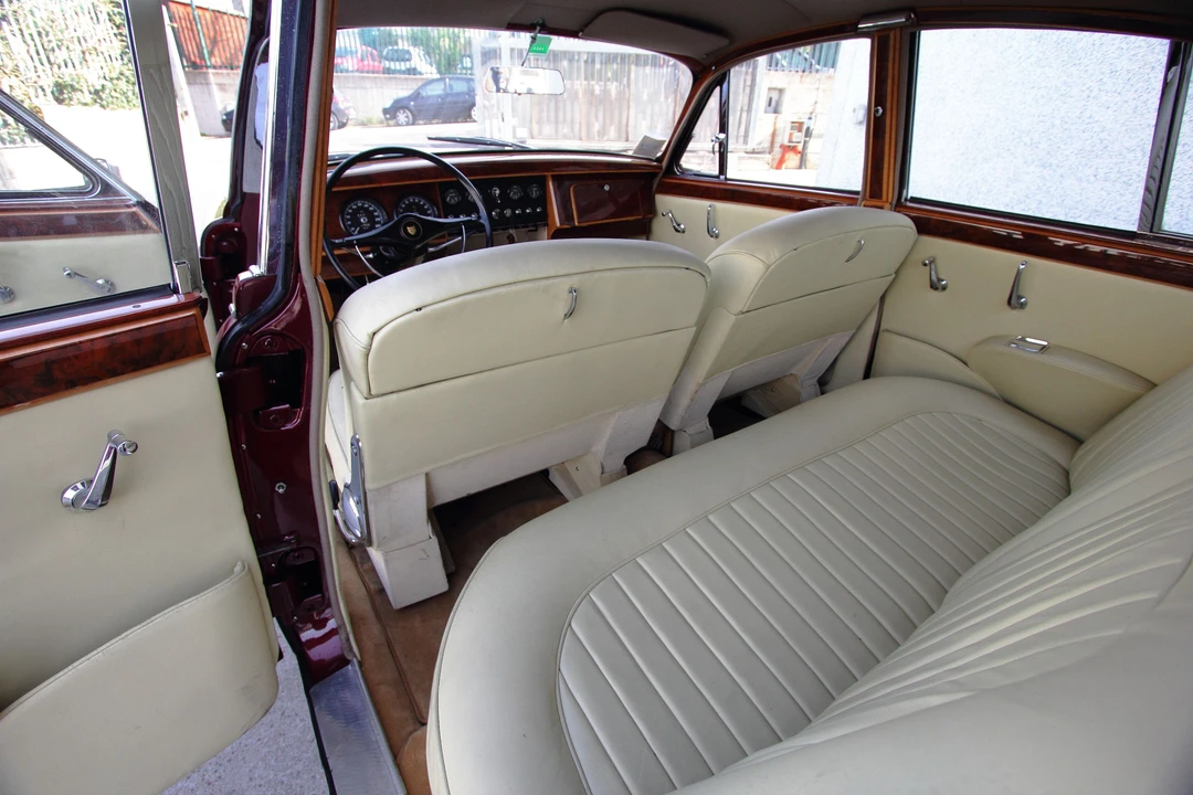 1962 Jaguar Mark II - Image 3 of 9