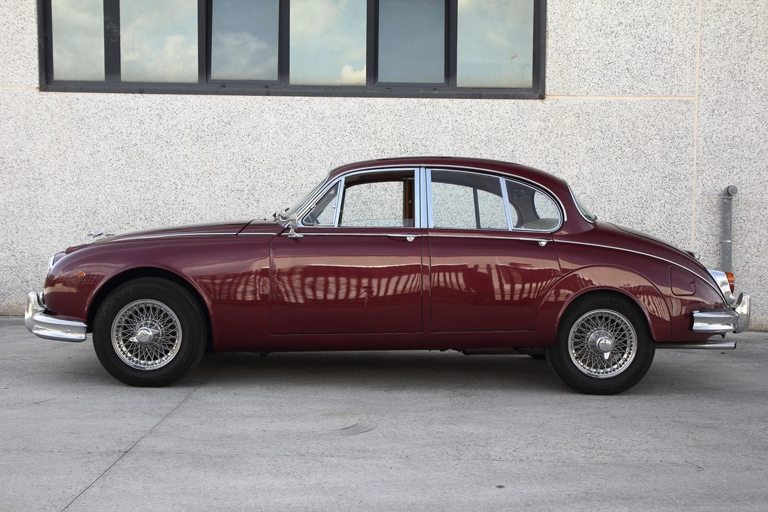 1962 Jaguar Mark II - Image 9 of 9