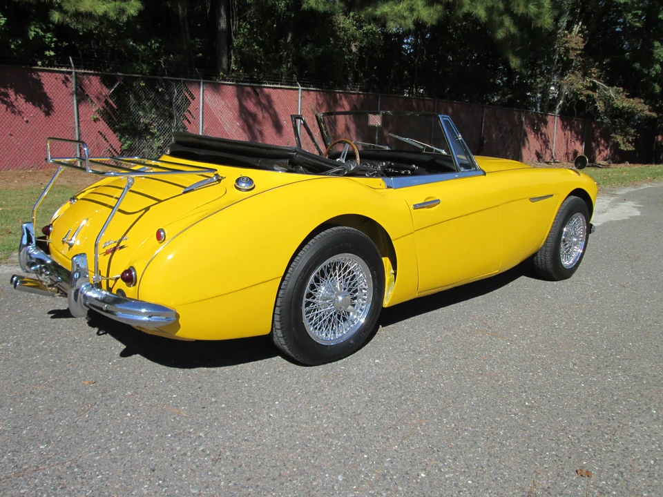 1963 Austin-Healey 3000 Mark II - Image 9 of 10