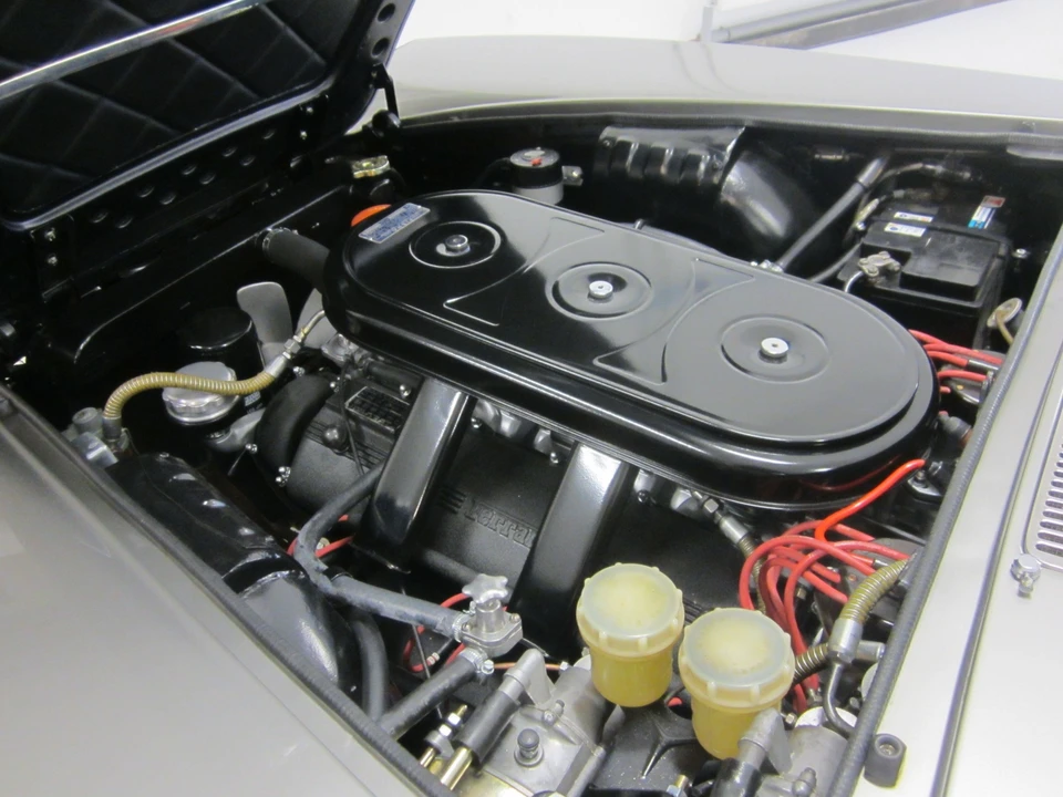 1964 Ferrari 330 GT 2+2 - Image 8 of 19