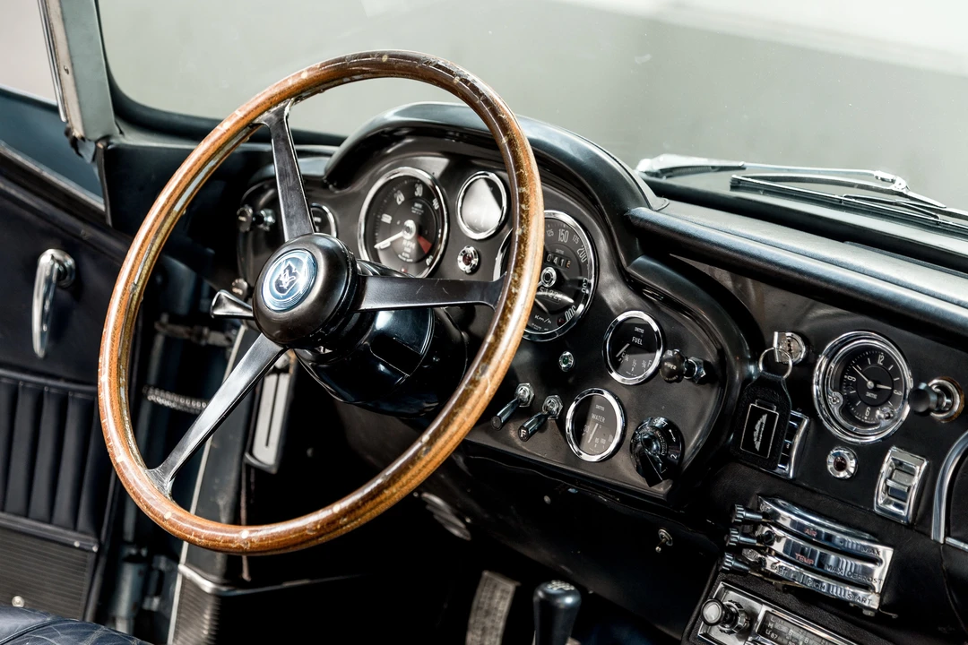 1965 Aston Martin DB5 Vantage - Image 21 of 31