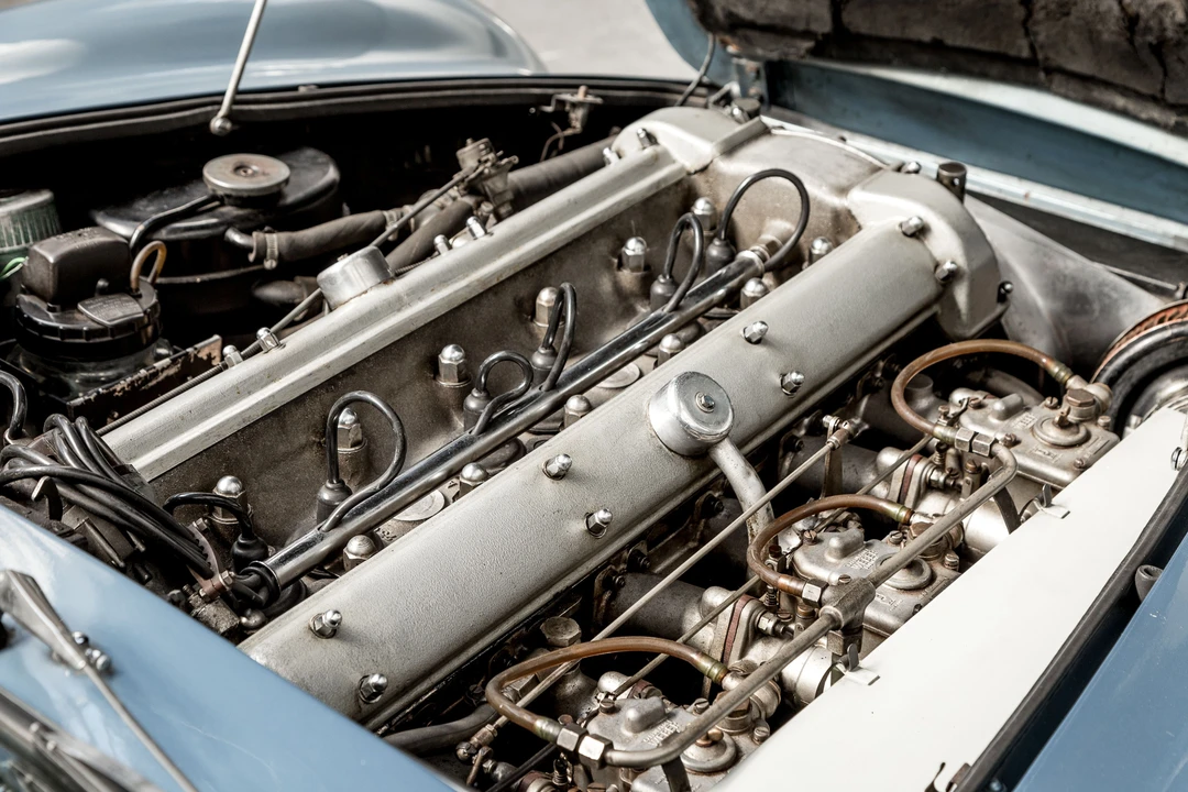 1965 Aston Martin DB5 Vantage - Image 30 of 31