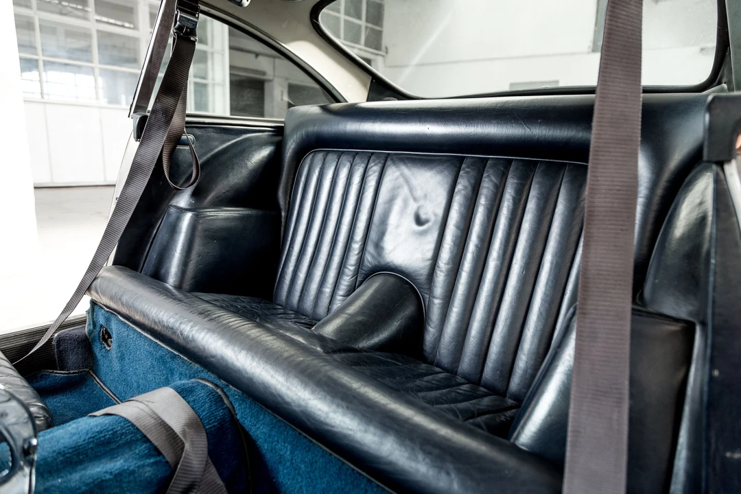 1965 Aston Martin DB5 Vantage - Image 22 of 31