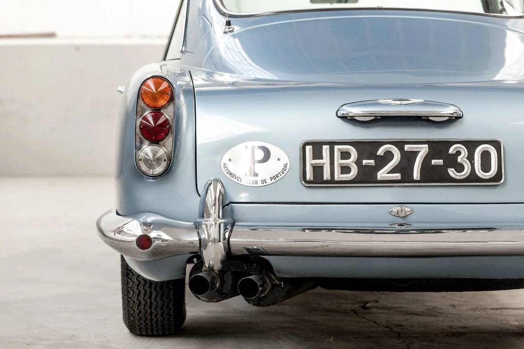 1965 Aston Martin DB5 Vantage - Image 13 of 31