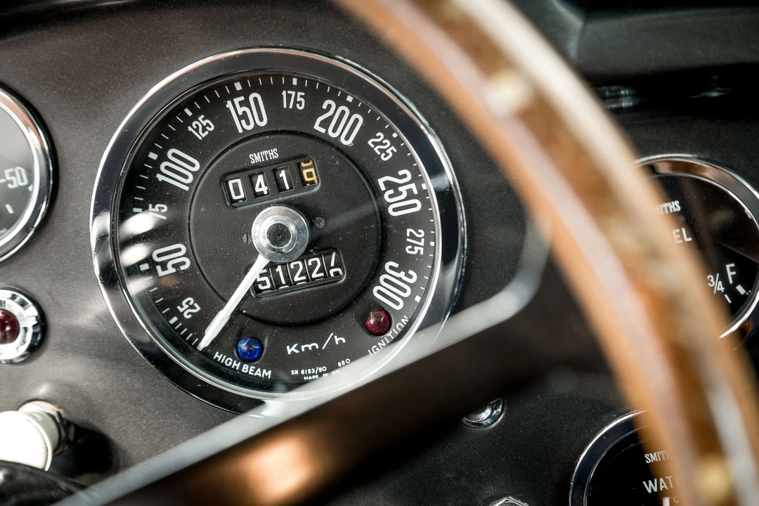 1965 Aston Martin DB5 Vantage - Image 28 of 31