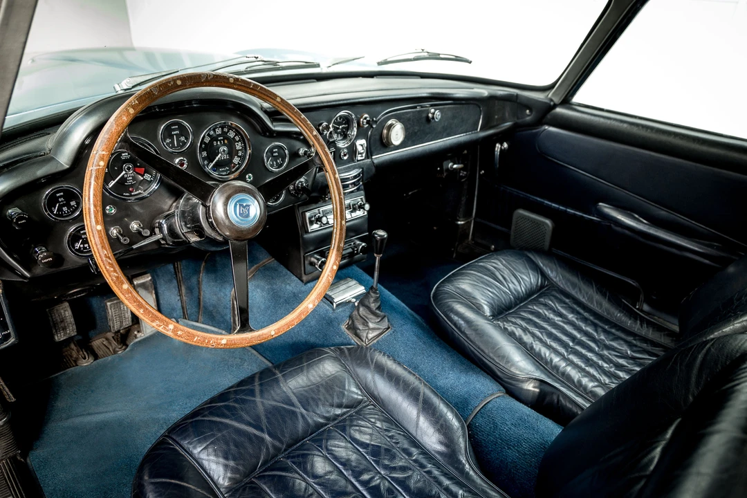 1965 Aston Martin DB5 Vantage - Image 27 of 31