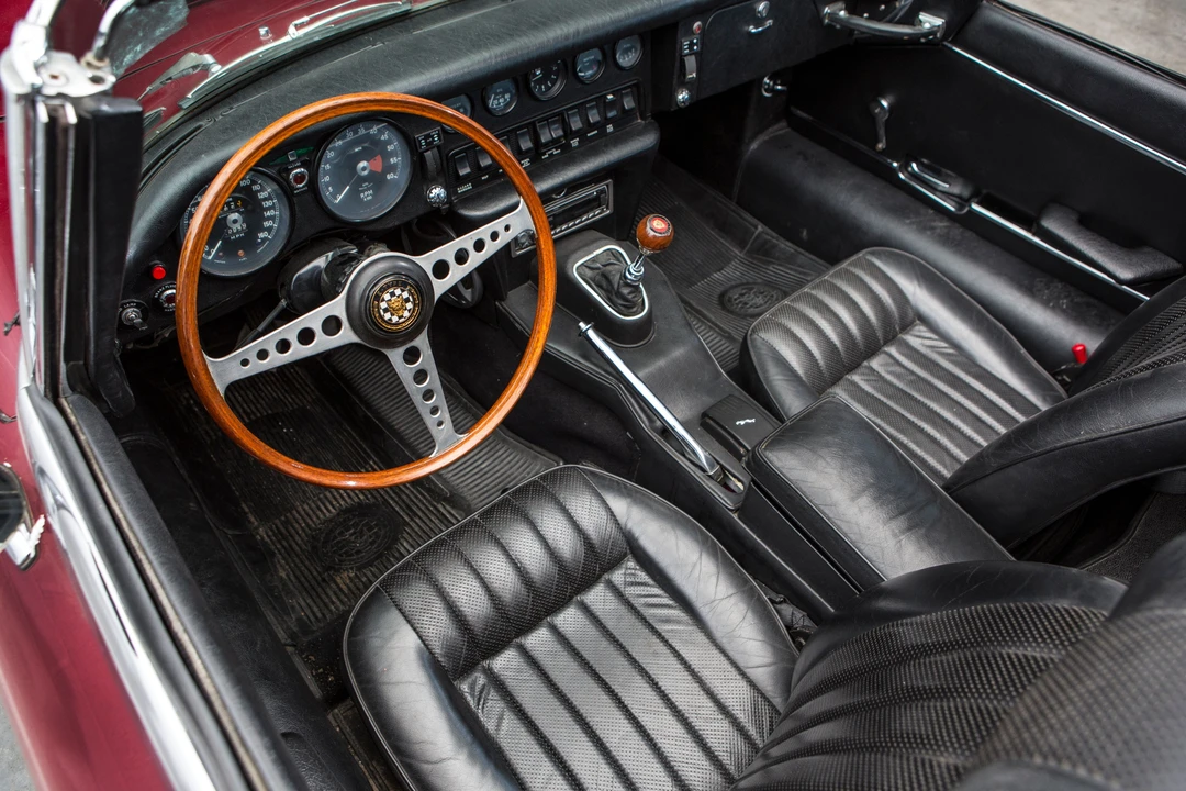 1970 Jaguar E-Type Series 2 - Image 7 of 8