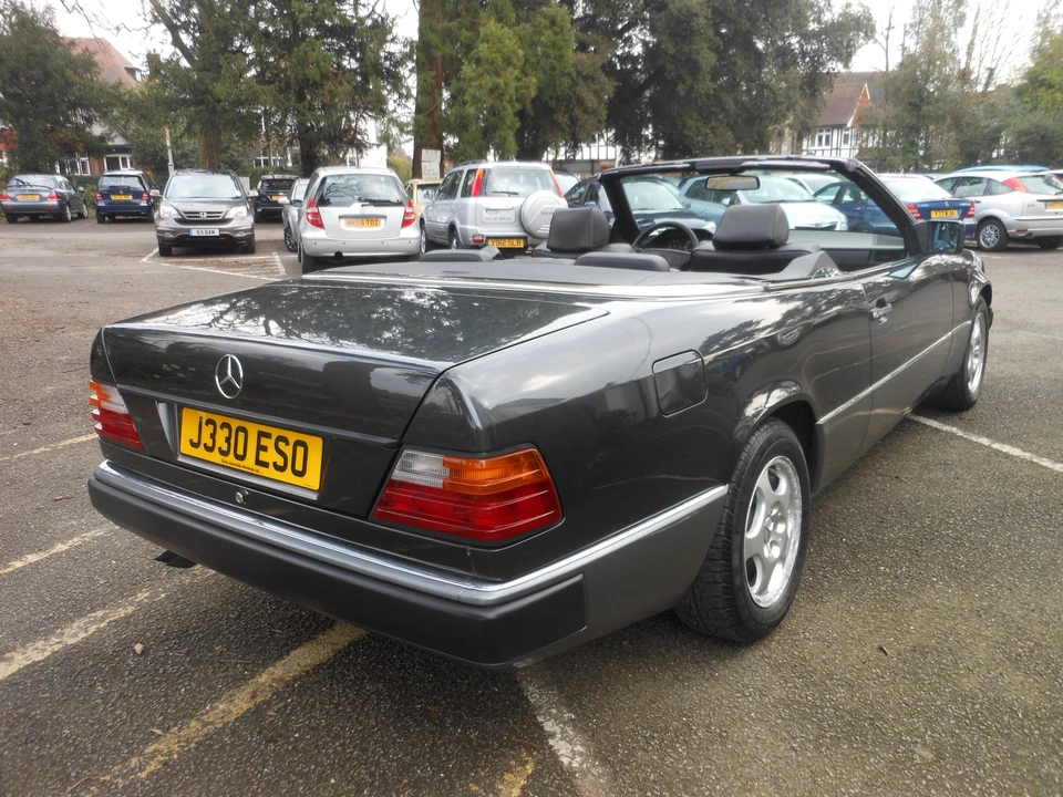 1993 Mercedes-Benz W124 E-Class - Image 5 of 10