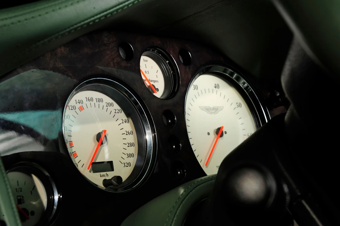 2000 Aston Martin Vantage (1993-2000) - Image 14 of 15