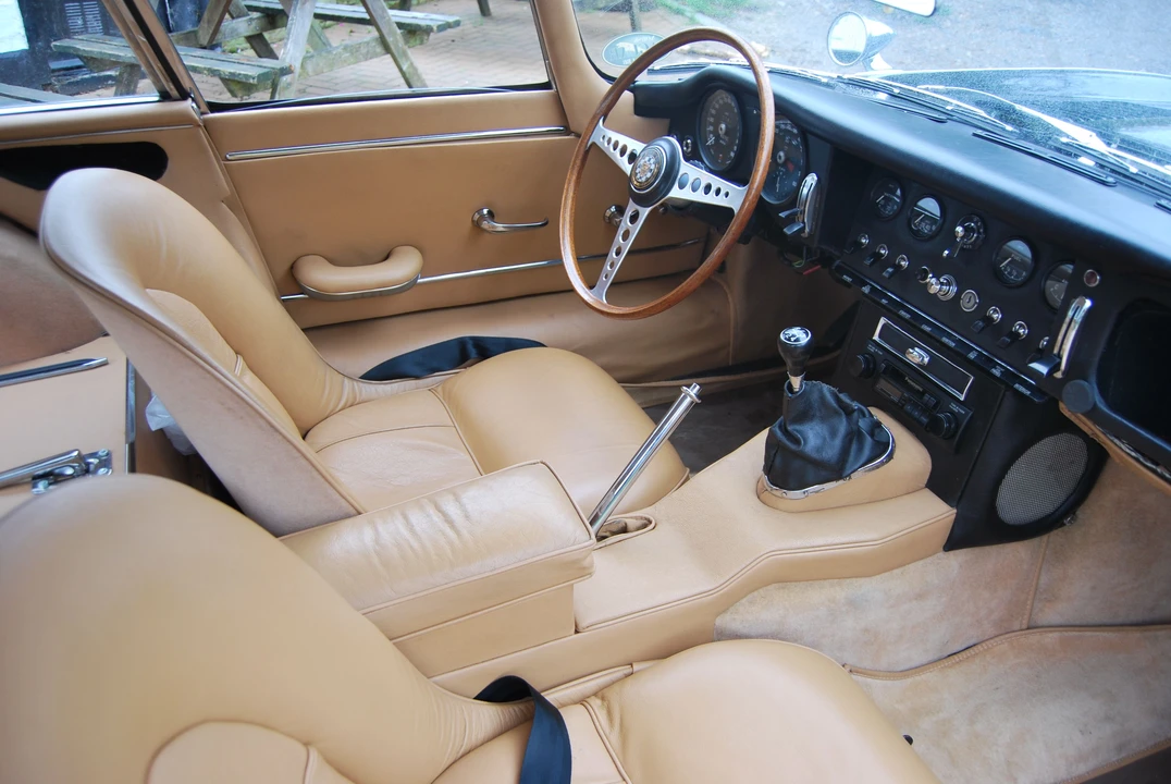 1964 Jaguar E-Type Series 1 - Image 6 of 8