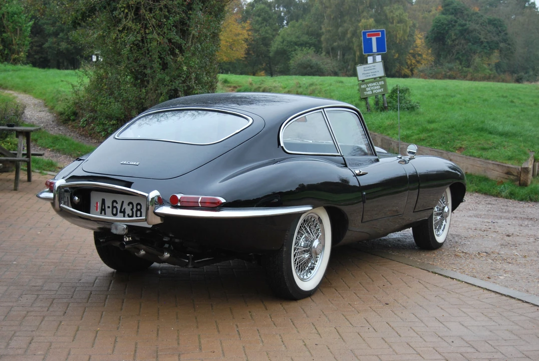 1964 Jaguar E-Type Series 1 - Image 2 of 8