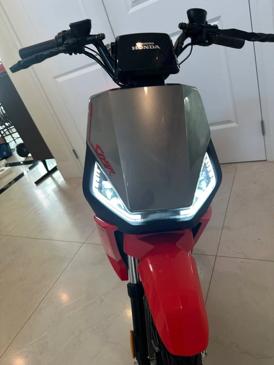 Honda Mopeds - Image 3 of 6