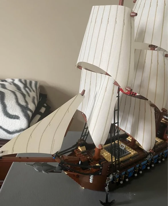 Parts & Memorabilia Scale Models - Image 8 of 10