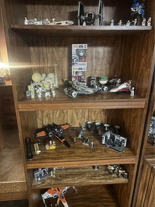 Parts & Memorabilia Scale Models - Image 10 of 10