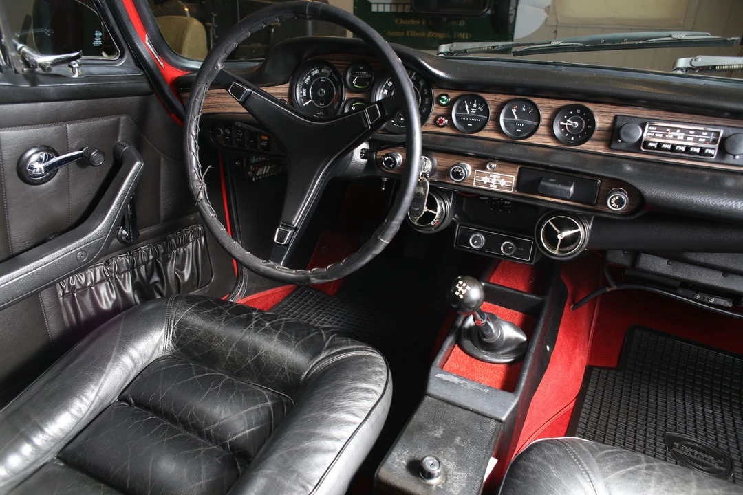 1973 Volvo 1800ES - Image 13 of 14