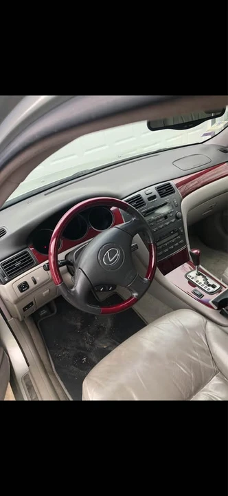 2004 Lexus ES 3rd Gen - Image 6 of 7