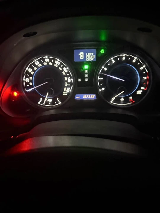 2008 Lexus IS 2nd Gen - Image 2 of 7