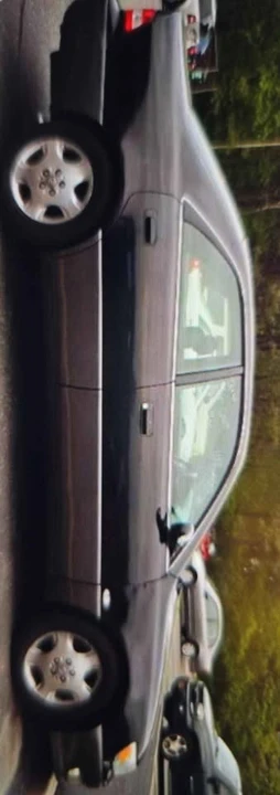 2001 Lexus ES 3rd Gen - Image 6 of 6
