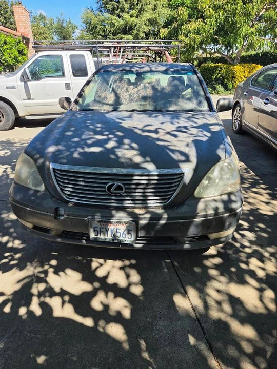 2004 Lexus LS 3rd Gen - Image 7 of 10