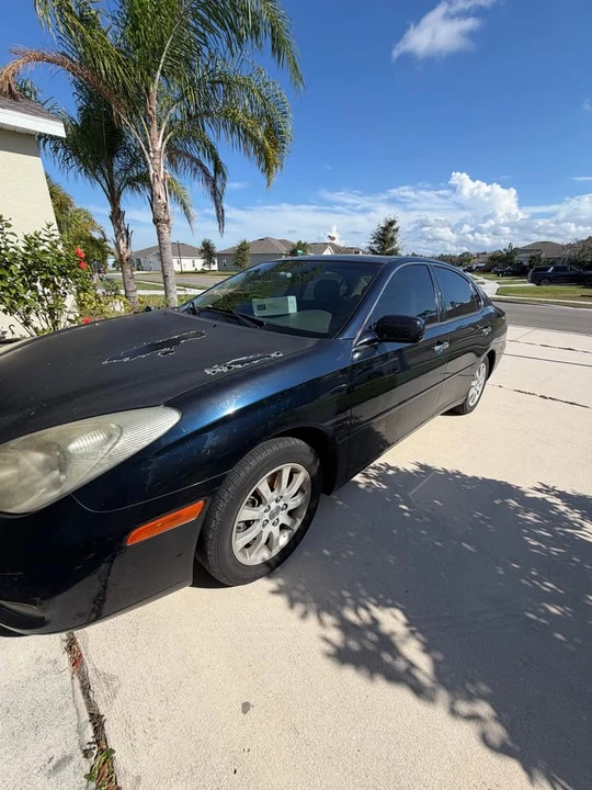 2004 Lexus ES 3rd Gen - Image 2 of 10