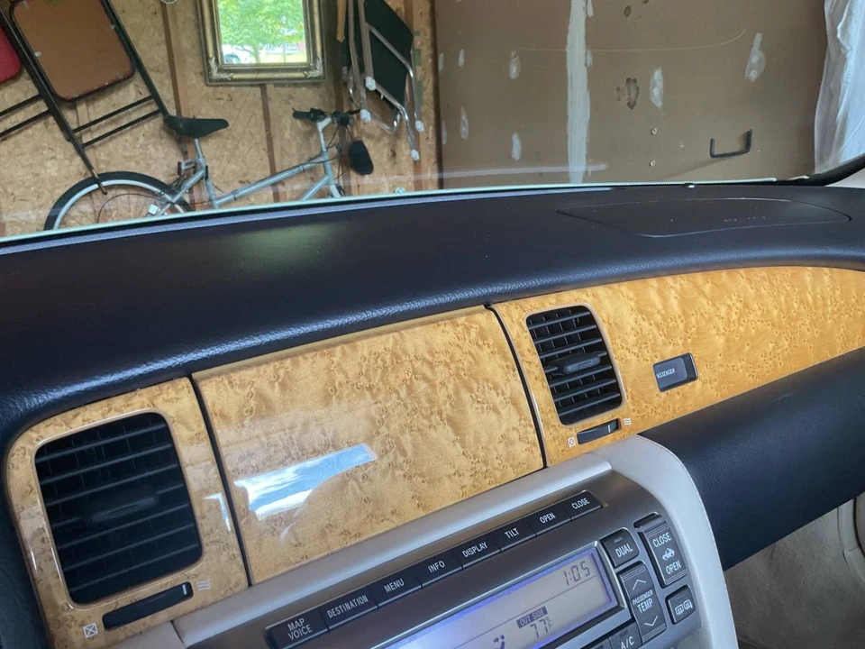 2005 Lexus SC430 - Image 8 of 14