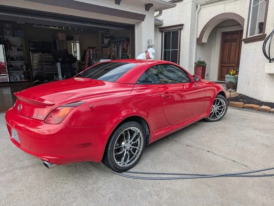 2005 Lexus SC430 - Image 3 of 3