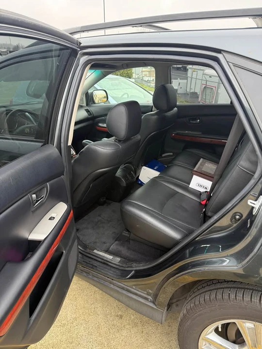 2007 Lexus RX 2nd Gen - Image 2 of 8