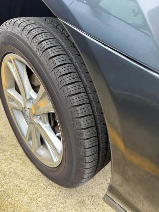 2007 Lexus RX 2nd Gen - Image 3 of 8