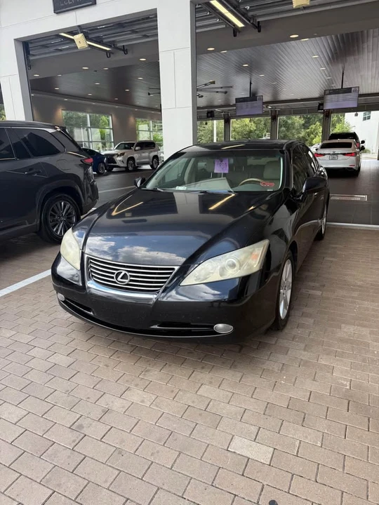 2009 Lexus ES 5th Gen - Image 7 of 8