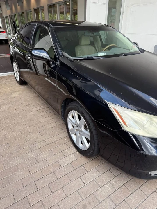 2009 Lexus ES 5th Gen - Image 4 of 8