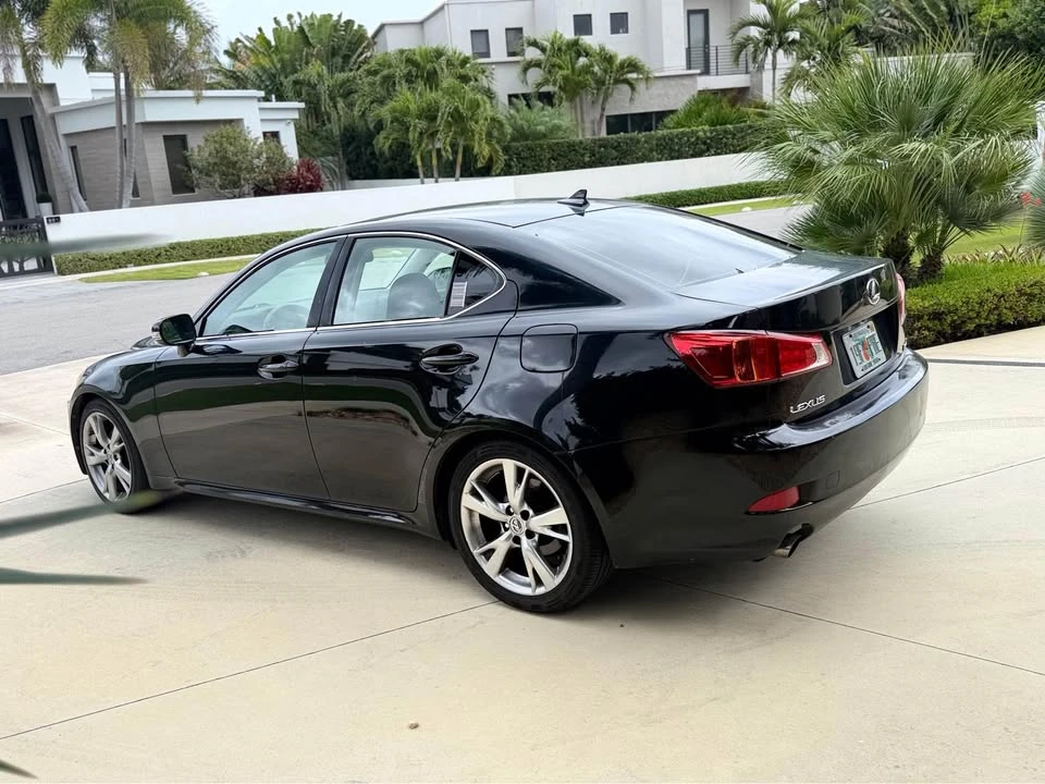 2009 Lexus IS 2nd Gen - Image 2 of 7