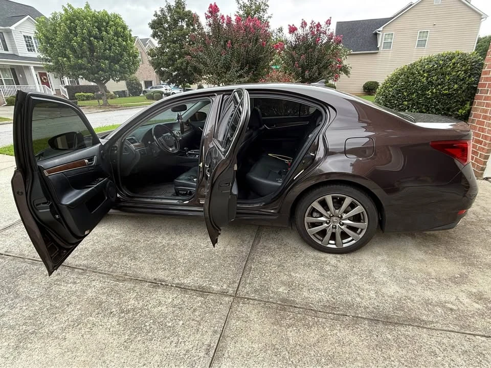 2013 Lexus GS 4th Gen - Image 3 of 6