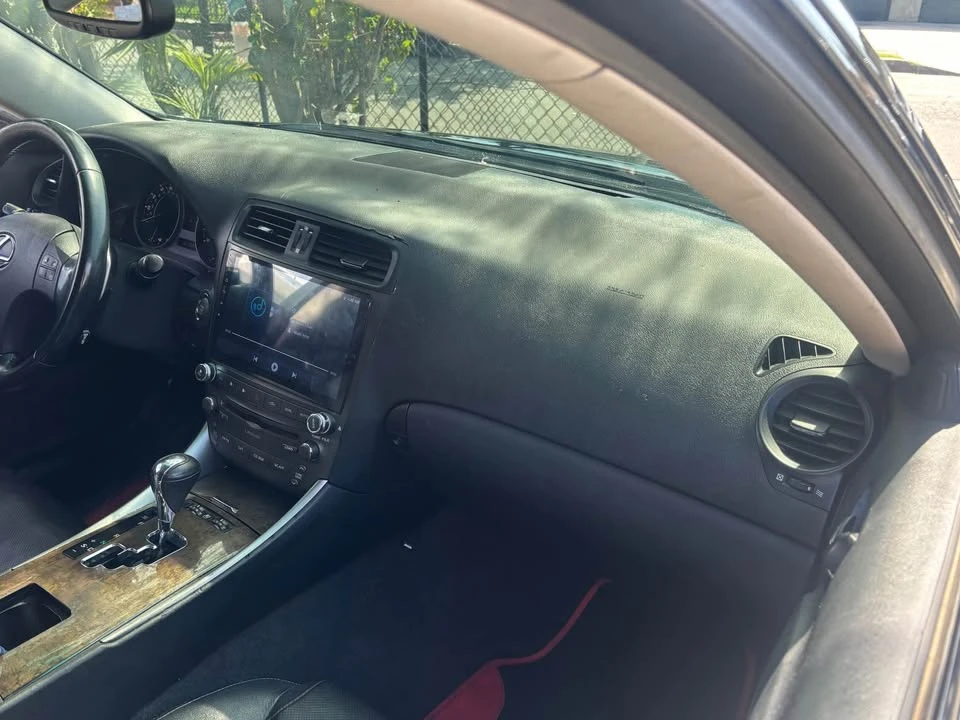 2010 Lexus IS 2nd Gen - Image 6 of 6
