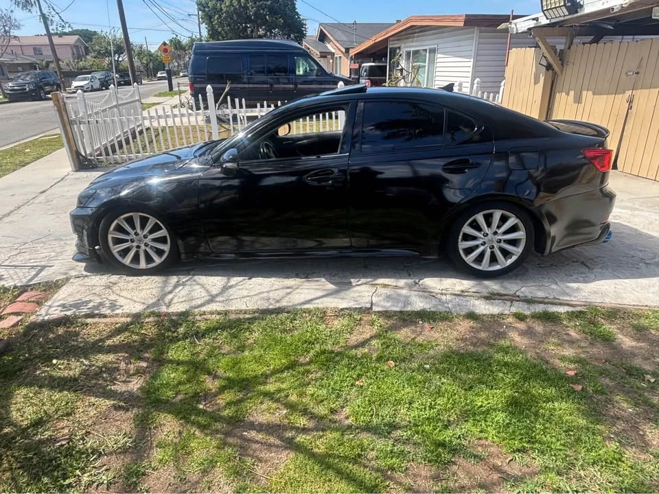 2010 Lexus IS 2nd Gen - Image 5 of 6
