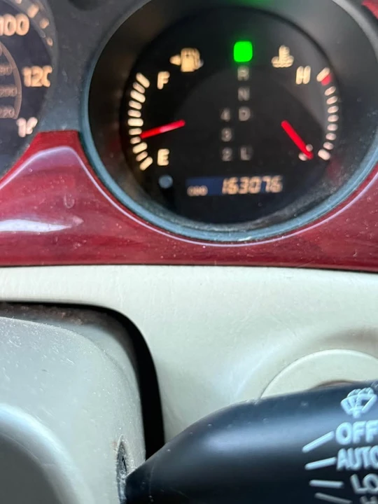 2003 Lexus IS 1st Gen - Image 5 of 5