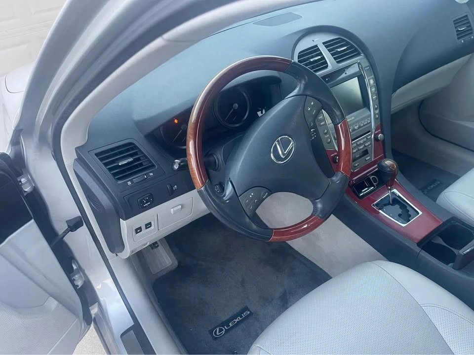 2009 Lexus ES 4th Gen - Image 3 of 4