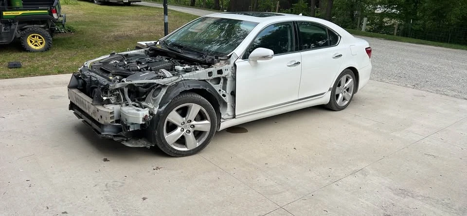 Lexus LS 4th Gen - Image 4 of 10