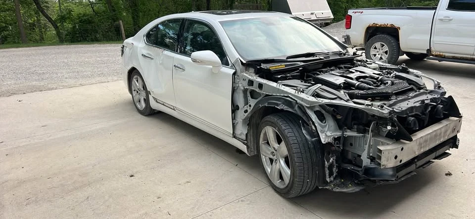 Lexus LS 4th Gen - Image 3 of 10