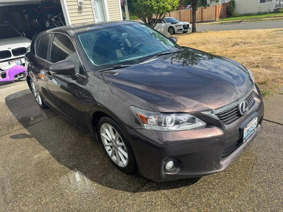 Lexus CT - Image 4 of 6