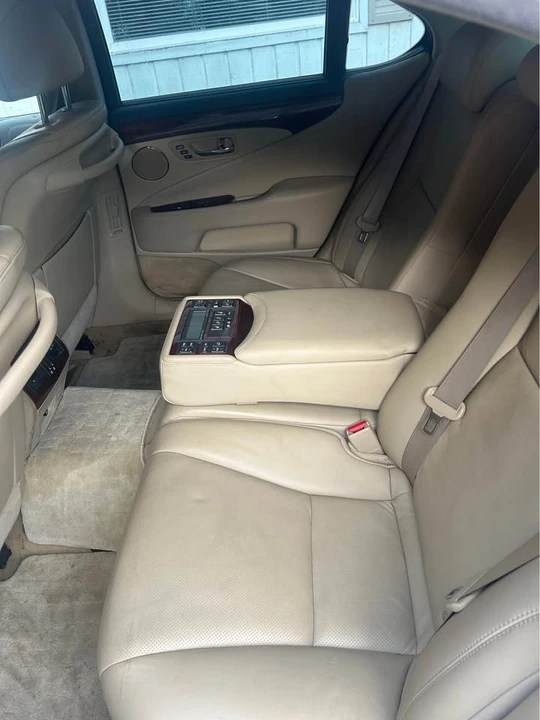 2007 Lexus LS 4th Gen - Image 7 of 10
