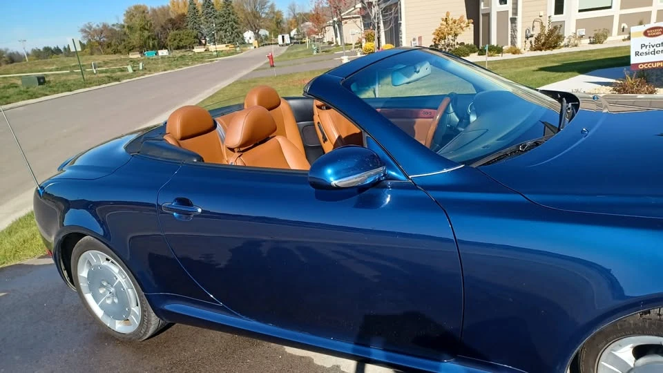 2002 Lexus SC430 - Image 3 of 8