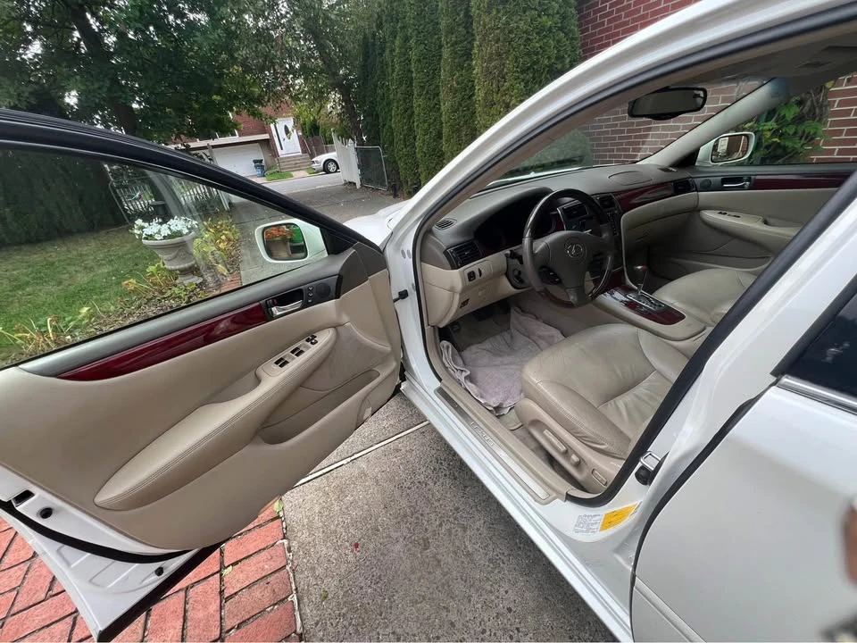 2003 Lexus ES - Image 8 of 8