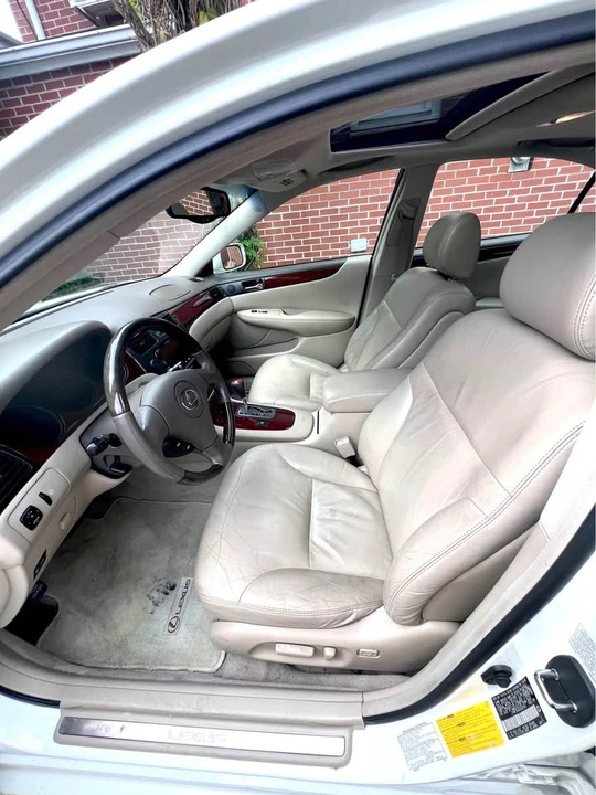 2003 Lexus ES - Image 5 of 8
