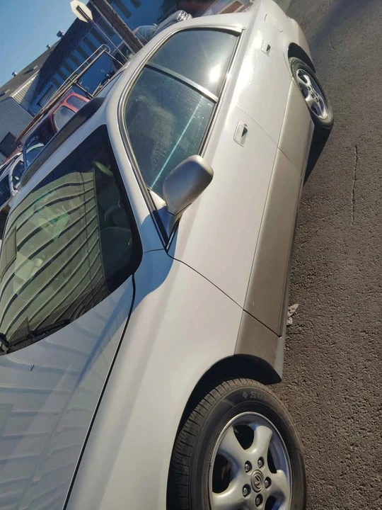 1998 Lexus ES 3rd Gen - Image 3 of 6
